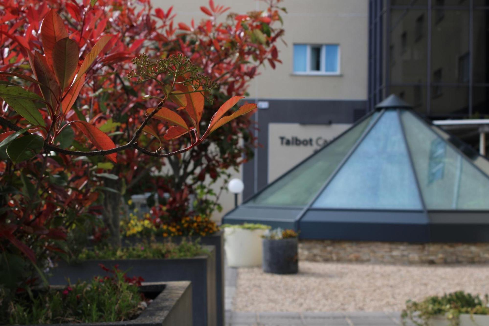 Talbot Hotel Carlow Exterior photo